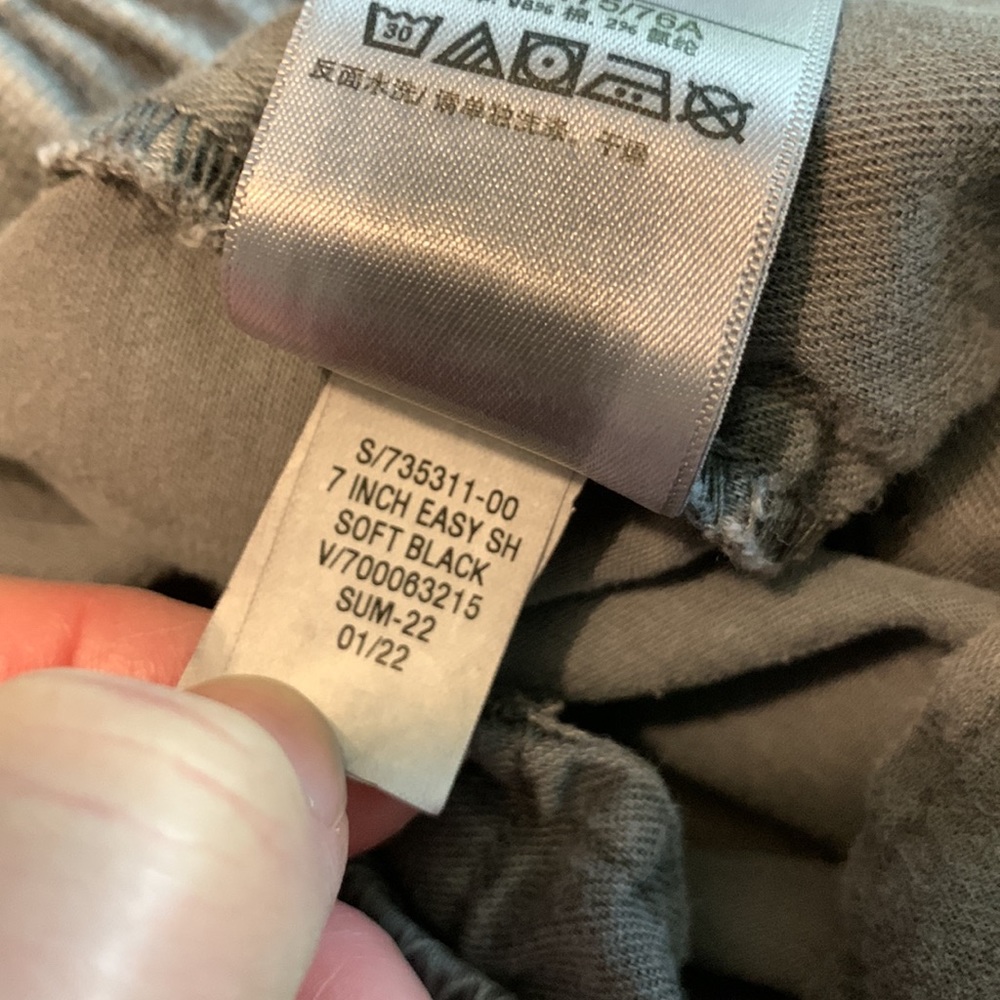 GAP 7" Easy Shorts With E-Waist - Picture 5 of 7